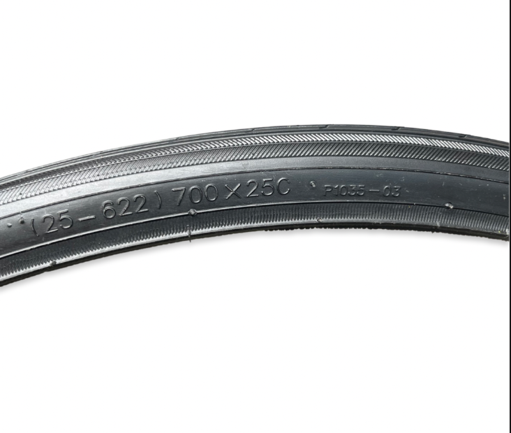 **COMPASS TYRE 700 X 25C BLACK P1035